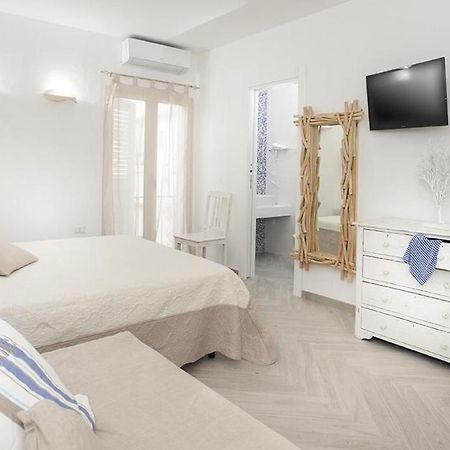 B&B Jolie Santa Teresa Gallura Extérieur photo